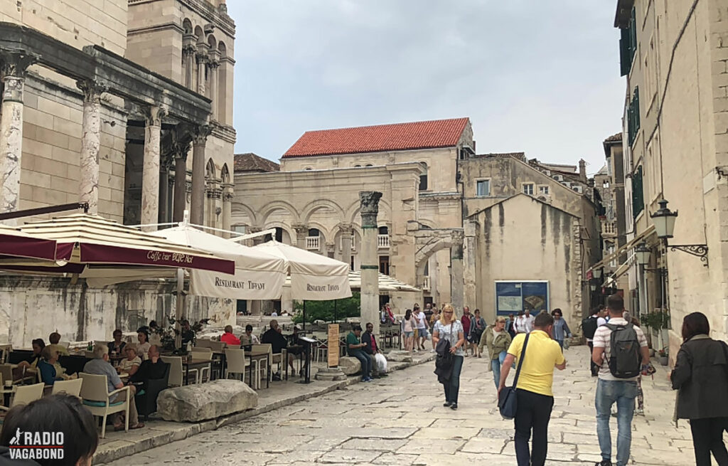 You find a lot of wonderful restaurants and cafés in Split.