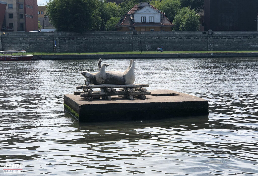 Art in and along the river in Kraków.